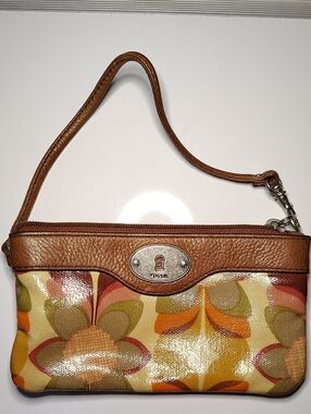 Fossil Tan Leather Strap Multicolor Floral Patent Wristlet